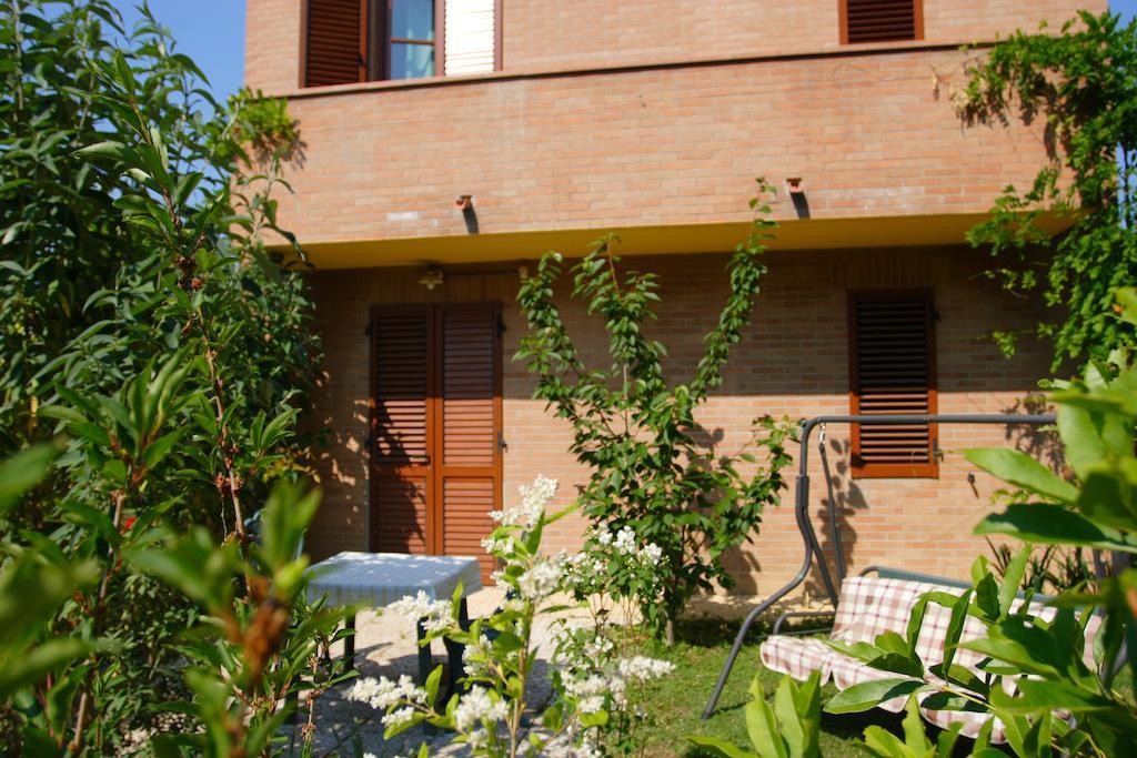 Villa Fattoria Antonella San Gimignano Exterior foto